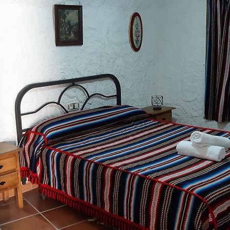 Cuevas Lourdes Villa Benamaurel Екстериор снимка