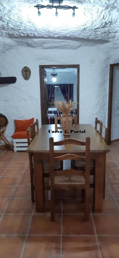 Cuevas Lourdes Villa Benamaurel Екстериор снимка