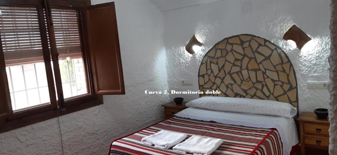 Cuevas Lourdes Villa Benamaurel Екстериор снимка