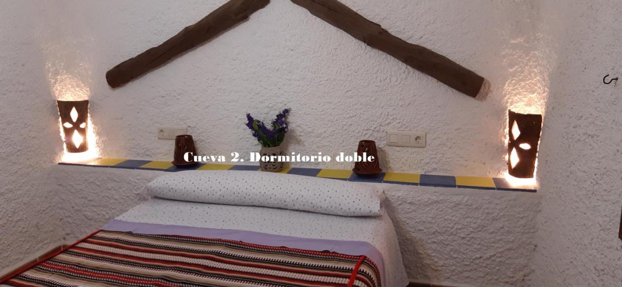 Cuevas Lourdes Villa Benamaurel Екстериор снимка