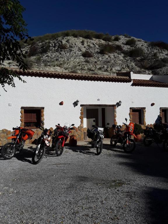 Cuevas Lourdes Villa Benamaurel Екстериор снимка