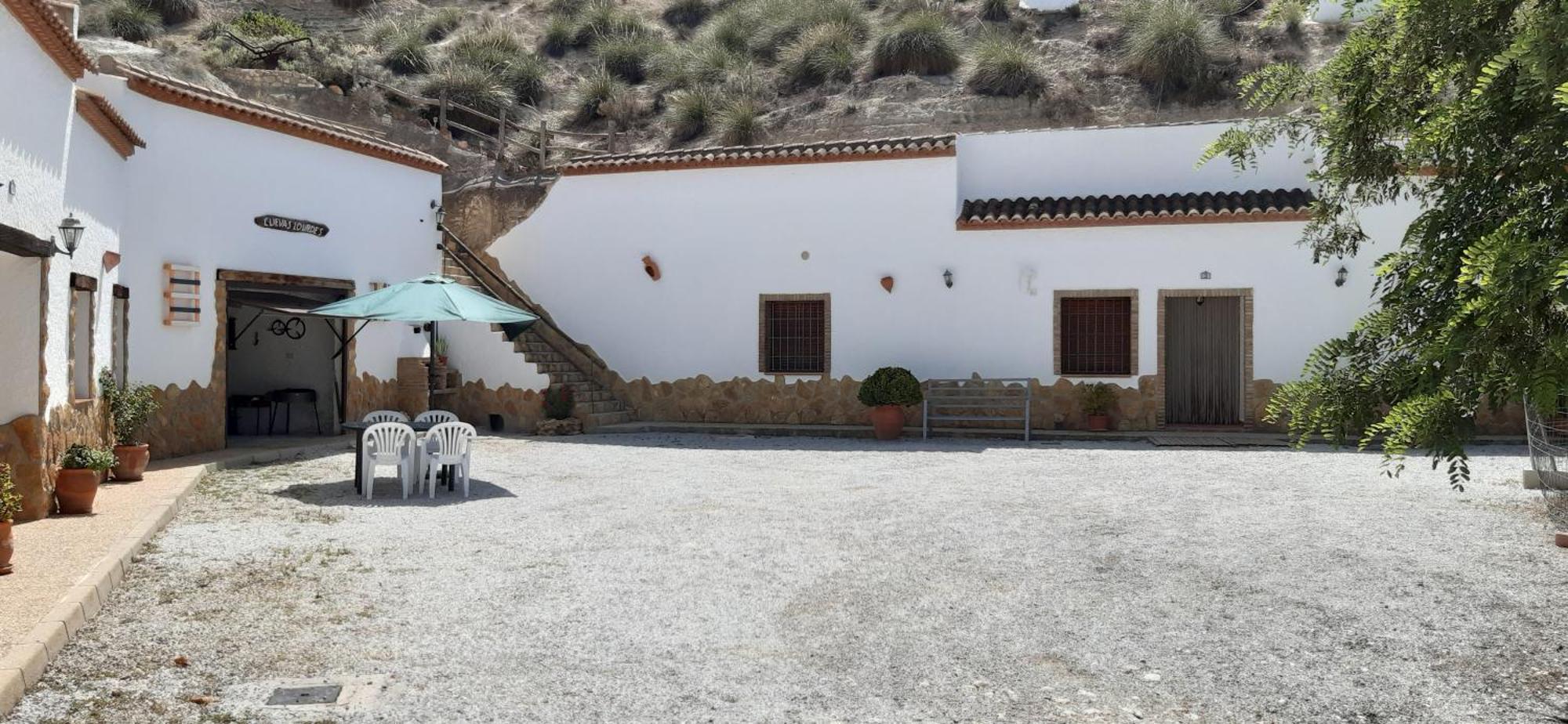 Cuevas Lourdes Villa Benamaurel Екстериор снимка
