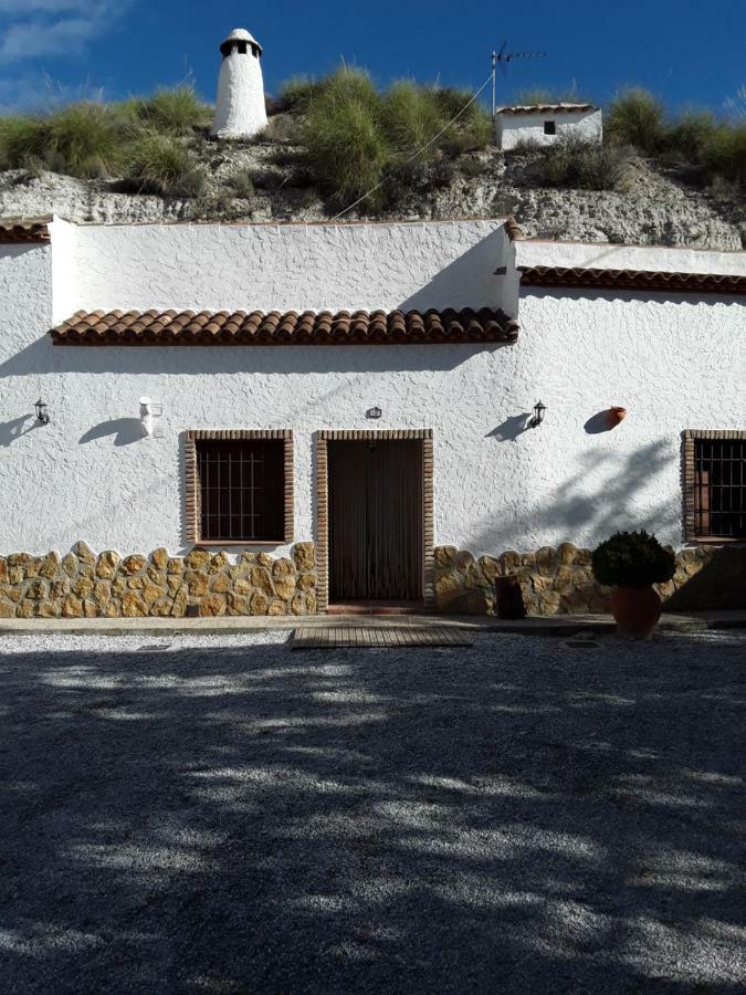 Cuevas Lourdes Villa Benamaurel Екстериор снимка